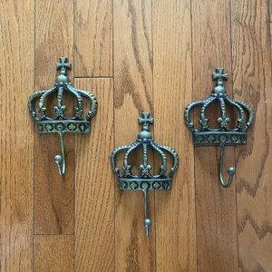 Metal Crown Wall Hooks Set of 3